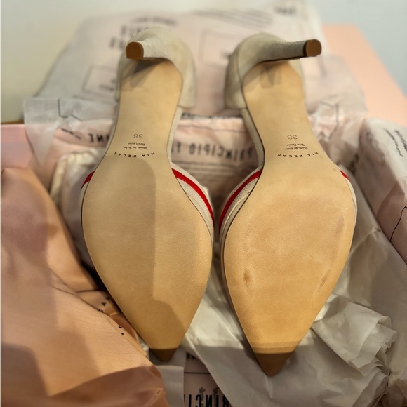 Brand new, never used Mia Becar elegant tan hells with red accent size 38. - Picture 4 of 4